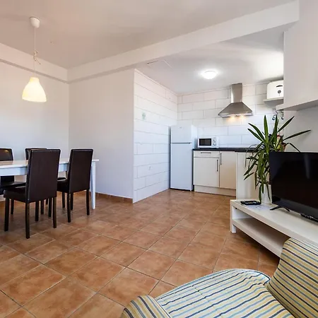 Διαμέρισμα Inviting In - La Oliva Near The *
