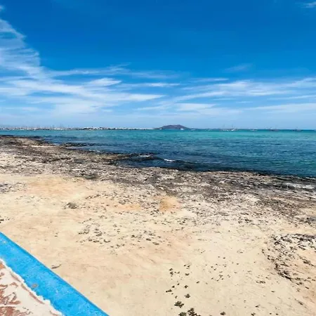 Apartament Inviting In - La Oliva Near The